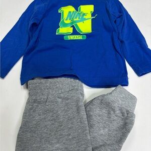 Blue Nike Blue Shirt and Gray Bottoms Boys Set Size 18M